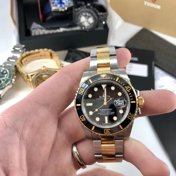Trendy Submariner Dual Tone Quartz Watch With Silver Gold Dial & Stainless Steel Strap For Men